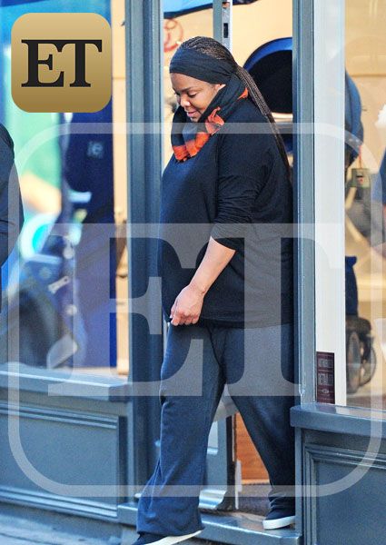 Janet Jackson Leaving Building