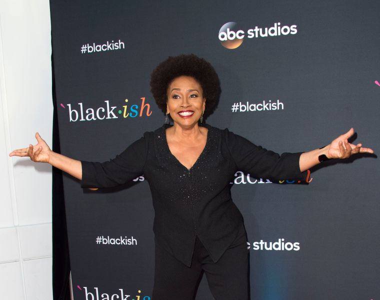 Jenifer Lewis