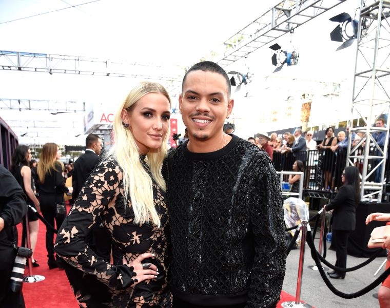 Ashlee and Evan Ross