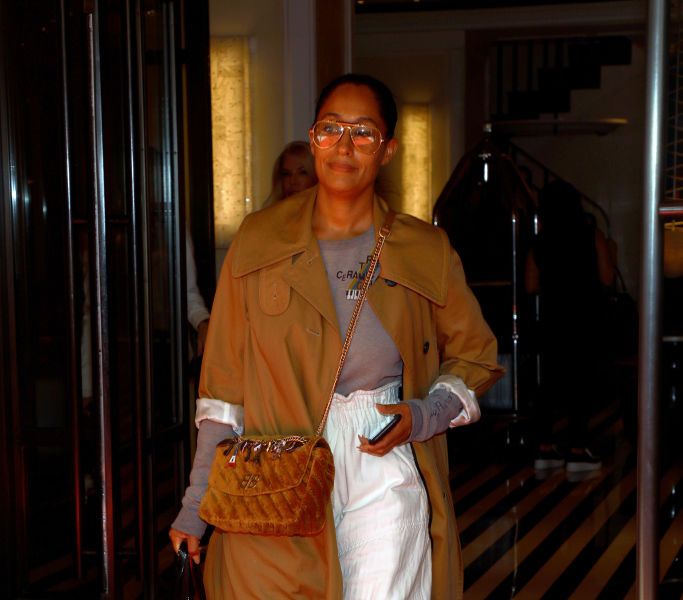 Tracee Ellis Ross In A "Cozy" Fit