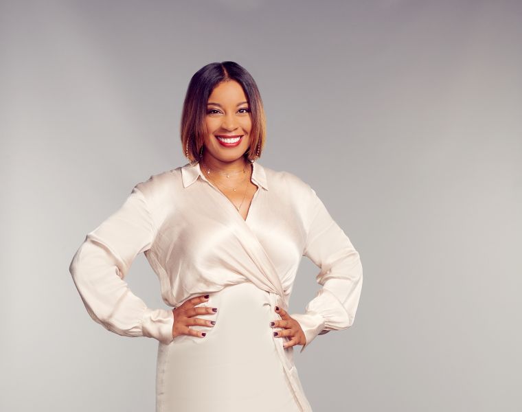 Reagan Gomez-Preston as Janelle Vaughn