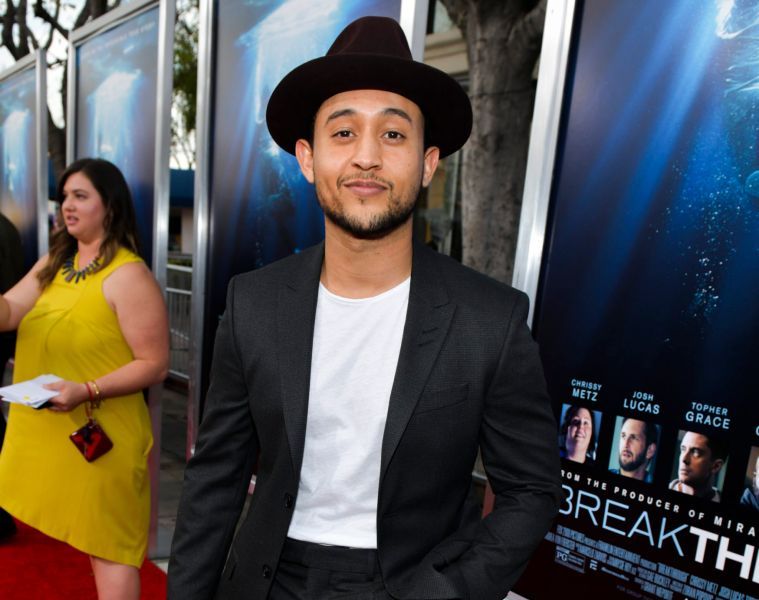 Tahj Mowry (guest appearance)
