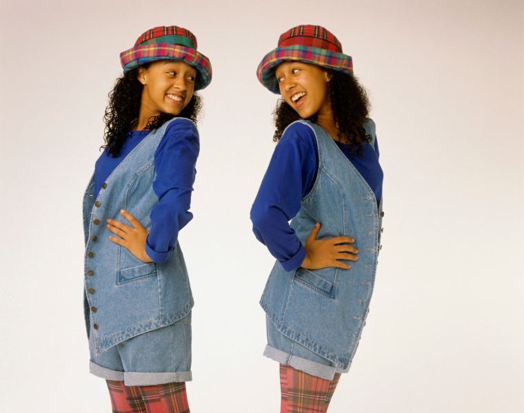 Tia Mowry Hardrict (as Tia Landry) and Tamera Mowry-Housley (as Tamera Campbell)