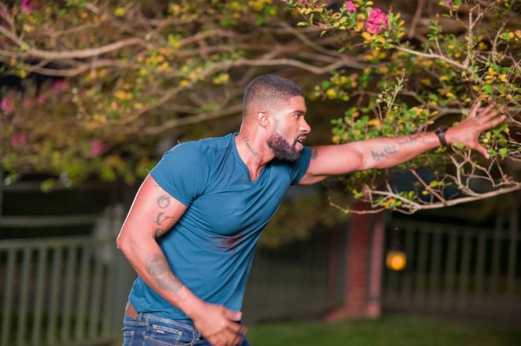 Skyh Black as Jesse on the set of Stranger Next Door