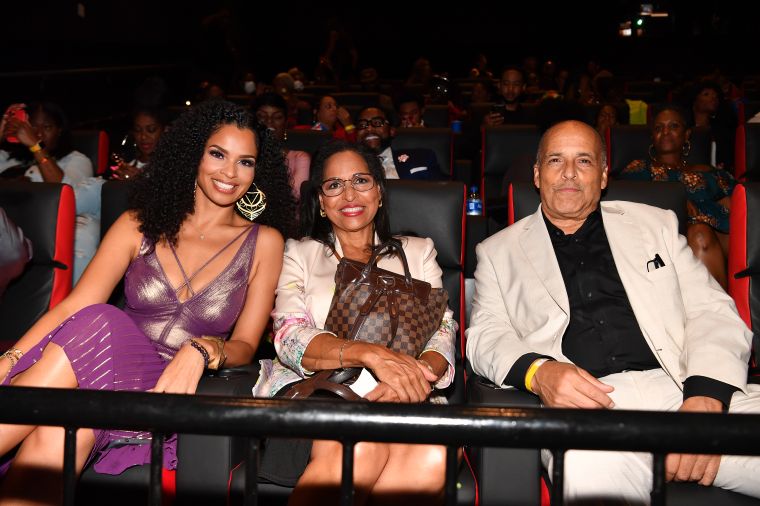Ambre Anderson with her parents