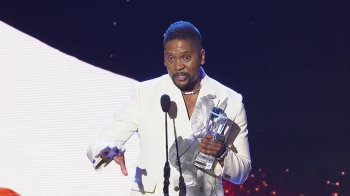 Donald Lawrence Accepts 2024 Inspirational Impact Honor | Urban One Honors