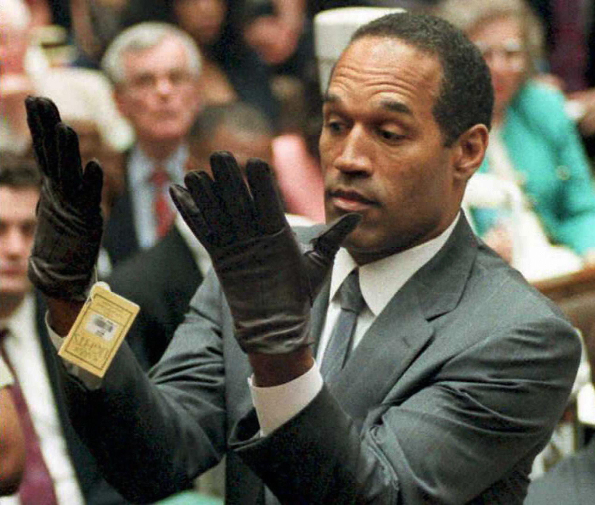 Celebrity Crime Scenes - kx6morh