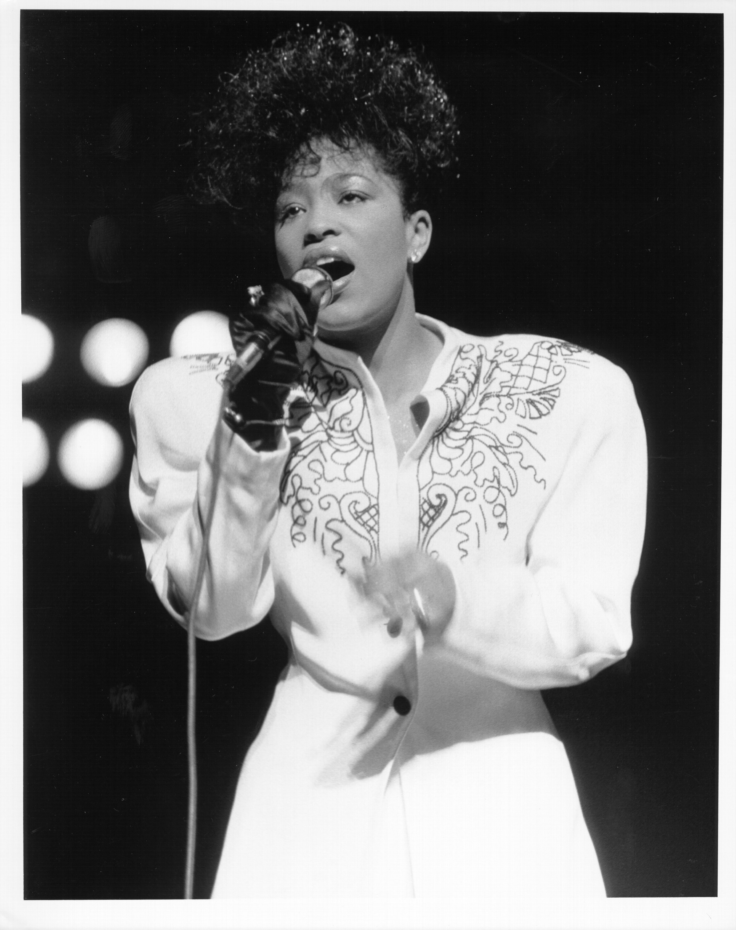 Miki Howard And Gerald Levert Relationship Timeline - e50c4v2